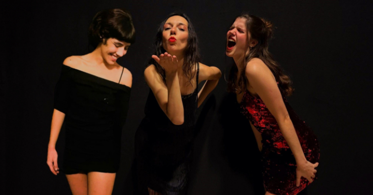 Teatro: "Loucas, não como as outras"