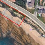 Praia das Avencas com zona interditada