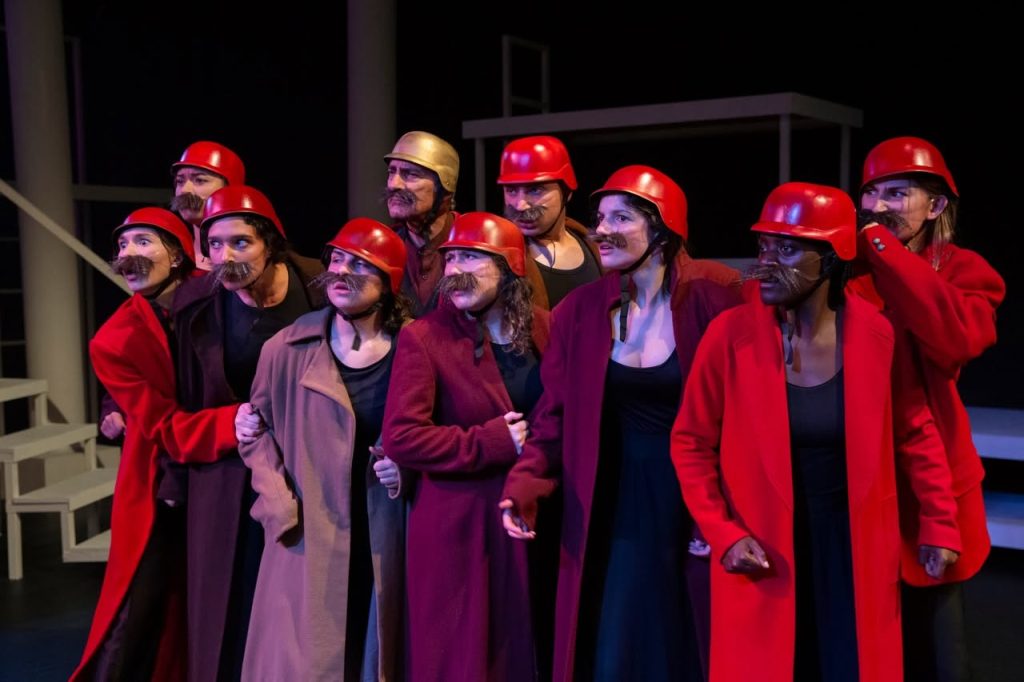 Finalistas da Escola Profissional de Teatro de Cascais apresentam "Lisístrata"