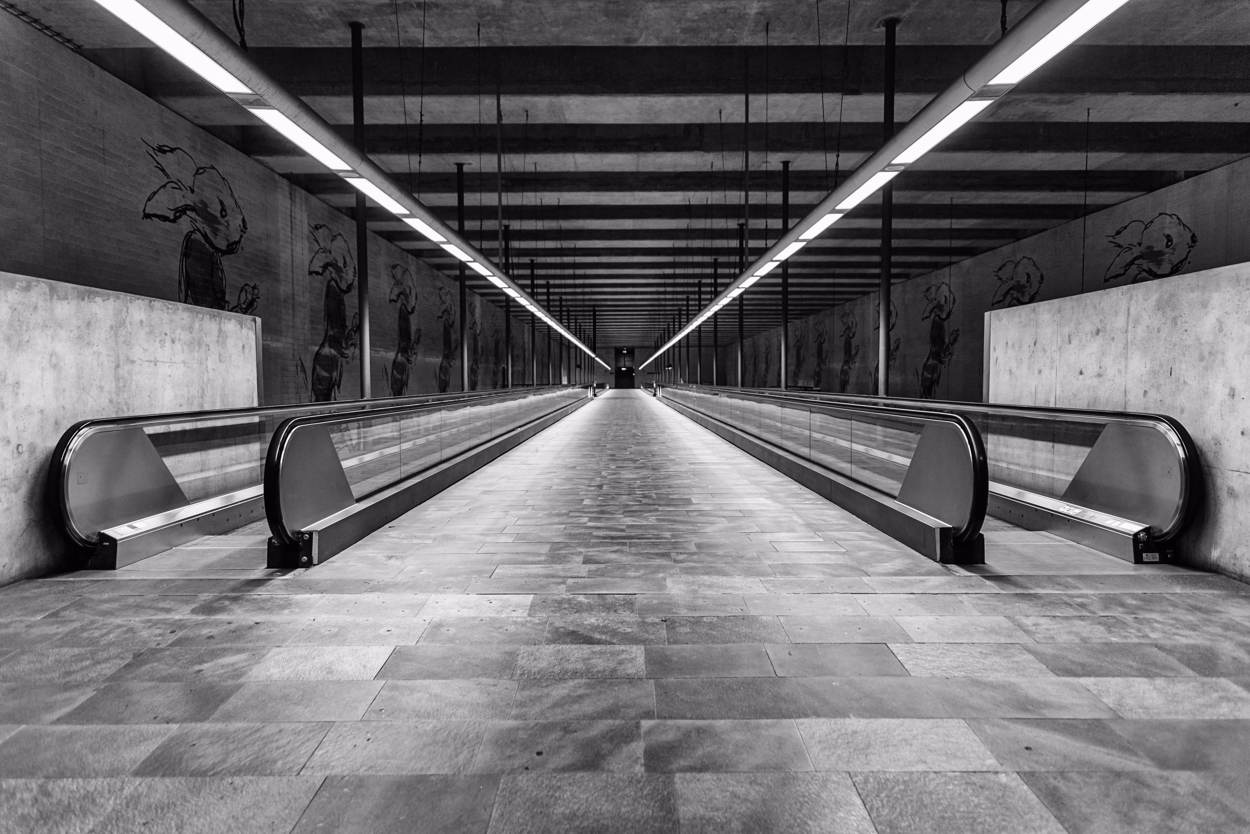 Estação de Metro do Cais do Sodré reabriu esta Quinta-feira após 19 dias em obras