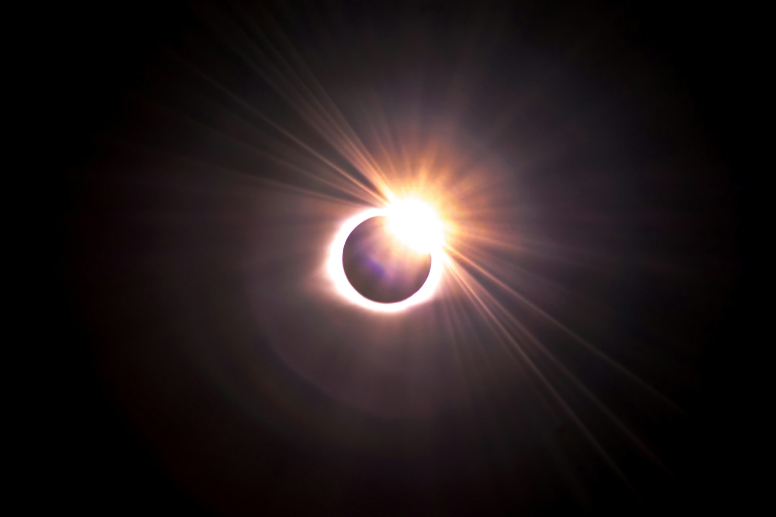 Guarde os óculos! Há novo eclipse (parcial) em 2027. Onde ver?