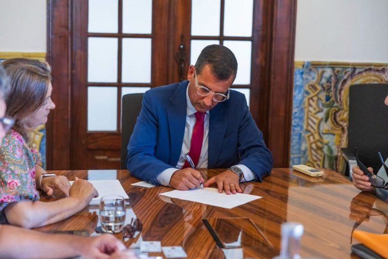 Câmara de Cascais adquire Atlântida Cine e prepara requalificação do espaço